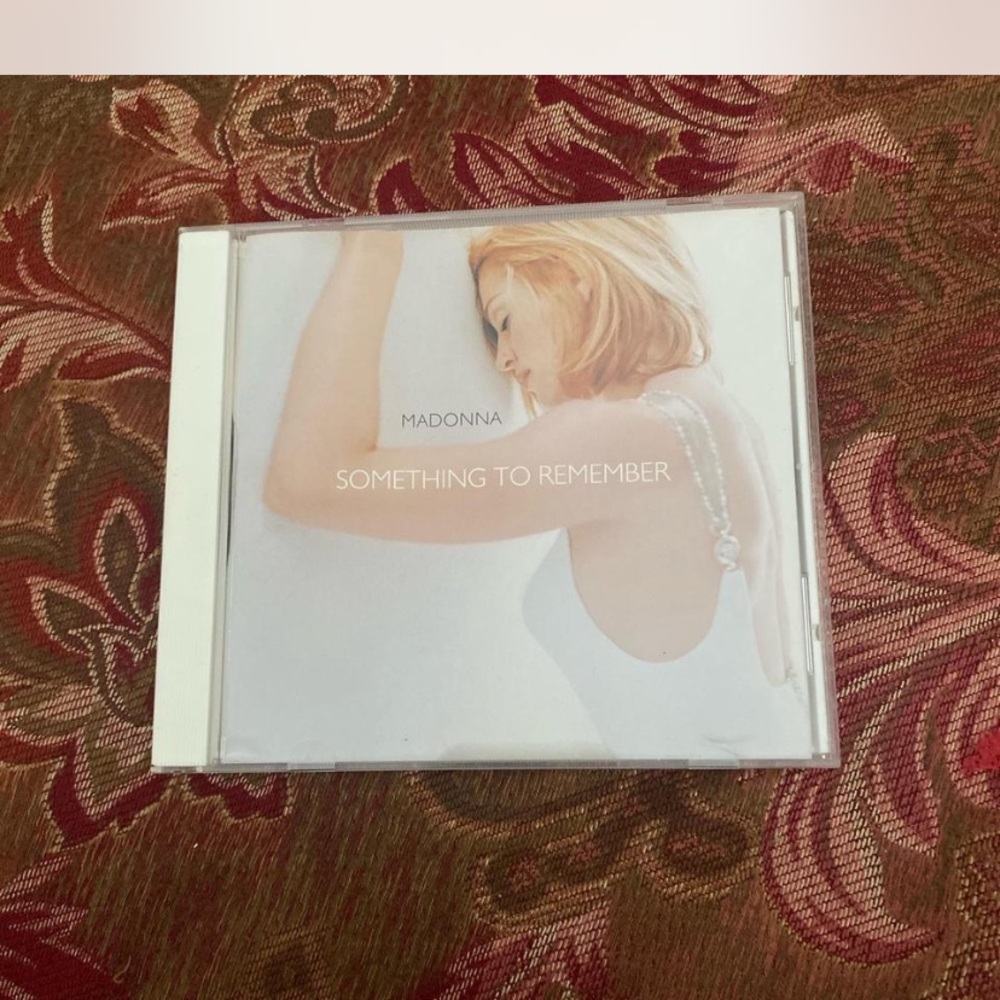 Madonna 'Something to Remember' CD